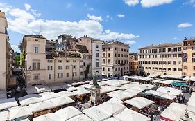 Campo Dei Fiori Holiday Home